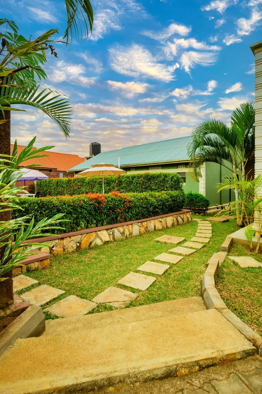 Landscaped garden at Solblu Cottages